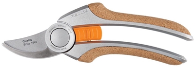 Picture of Fiskars Quantum Bypass Pruner